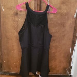 Black no sleeves shirt